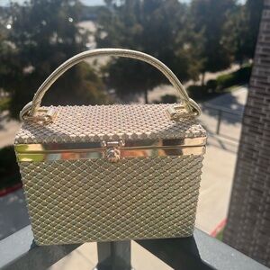 Elegant Gold Women's Handbag